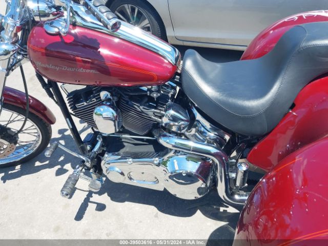 Harley Davidson FXSTD 2001