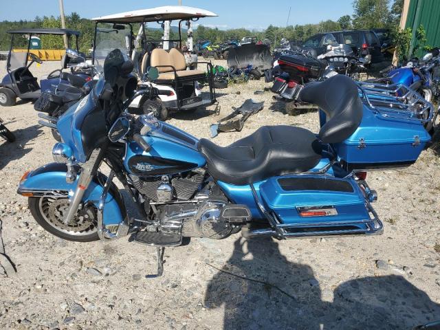 Harley Davidson FLHTC 2011