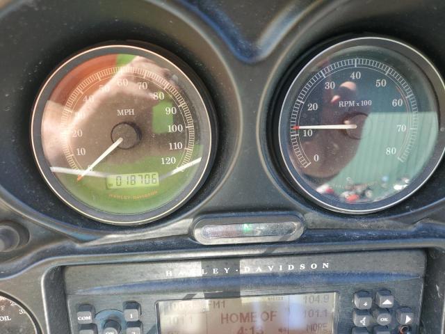 Harley Davidson FLHTC 2011