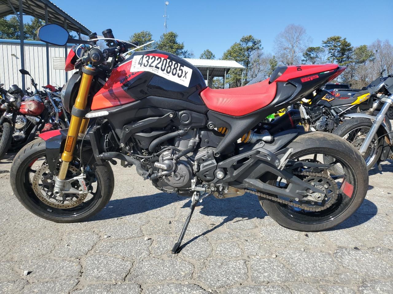 Ducati Monster 2023