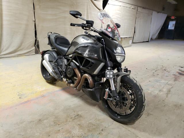 Ducati Diavel 2014