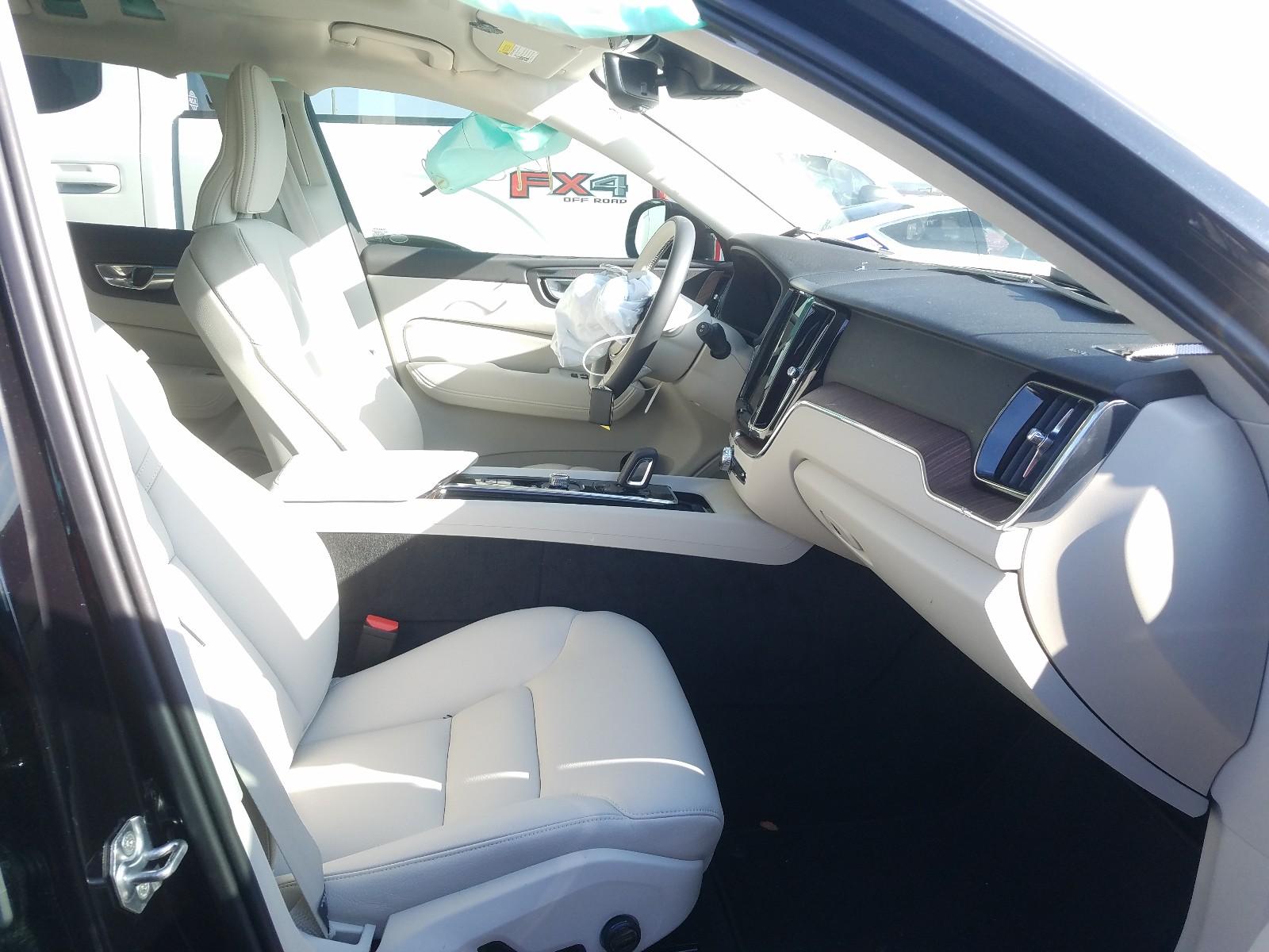 Volvo XC60 II 2021