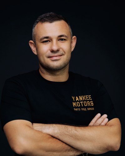 Александр